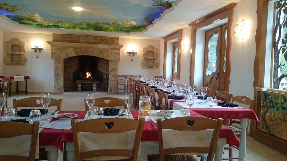 Hotel-Restaurant Le Rouffillac Carlux Exterior foto